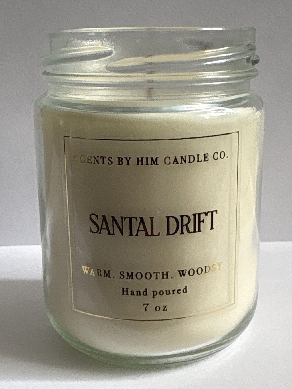 SANTAL DRIFT - 7 oz Candle
Perfect for smaller spaces and everyday enjoyment.